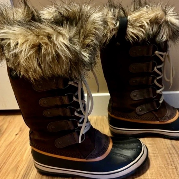 Sorel winter boots - Picture 1 of 6